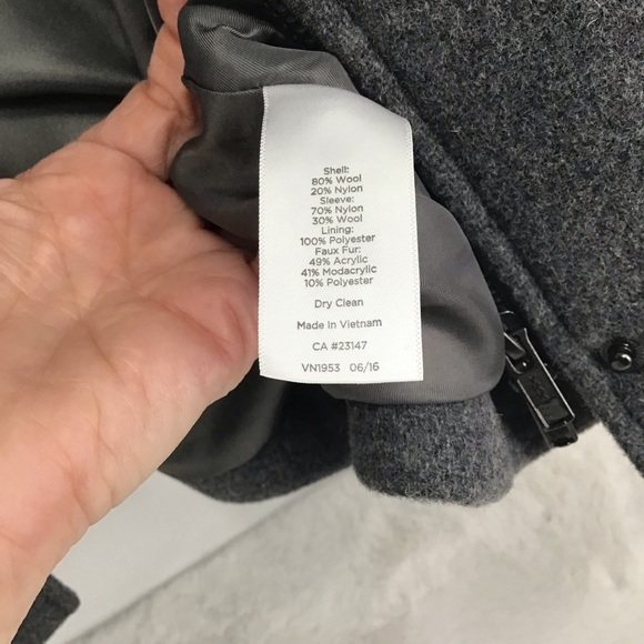 Talbot’s Sweater Sleeve Wool Jacket Coat Classic Winter Warm Gray Size 16P - Picture 11 of 11